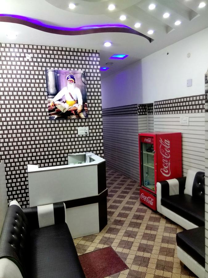 Hotel Punjabi Niwas Amritsar Exteriér fotografie