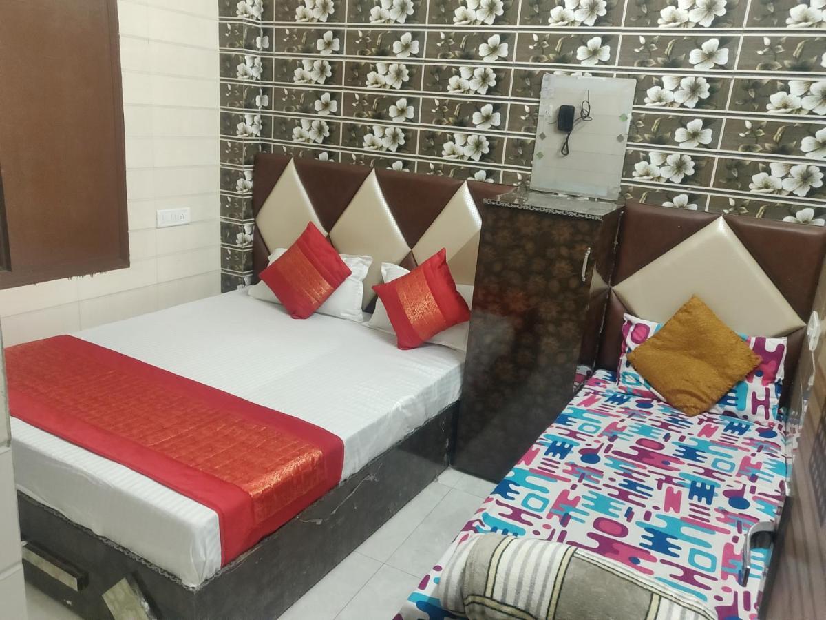 Hotel Punjabi Niwas Amritsar Exteriér fotografie